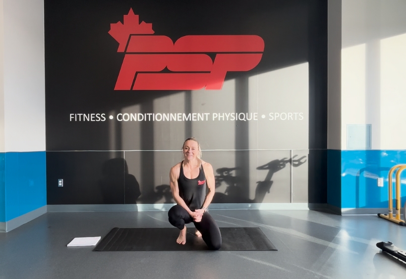 Moniteur de conditionnement physique faisant de l'exercice