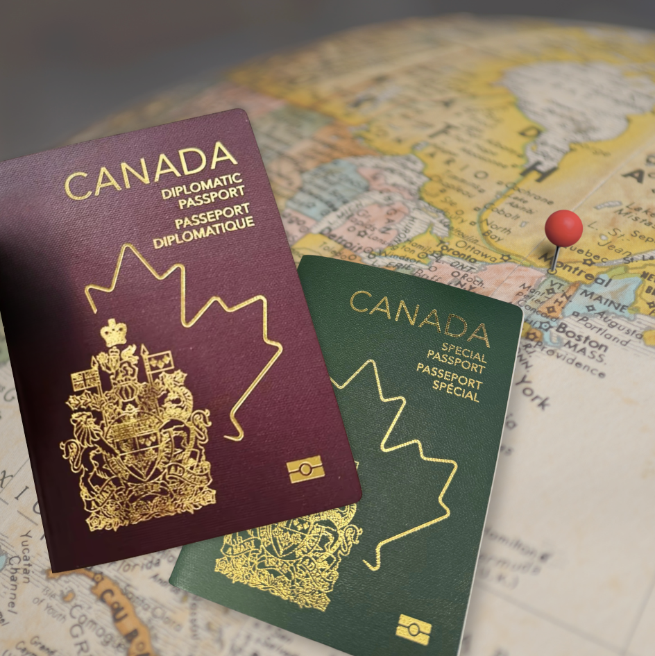 Housses pour passeport canadien, vertes et rouges