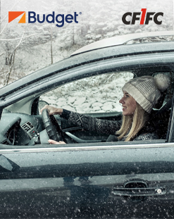 femme conduisant en hiver, logo Budget