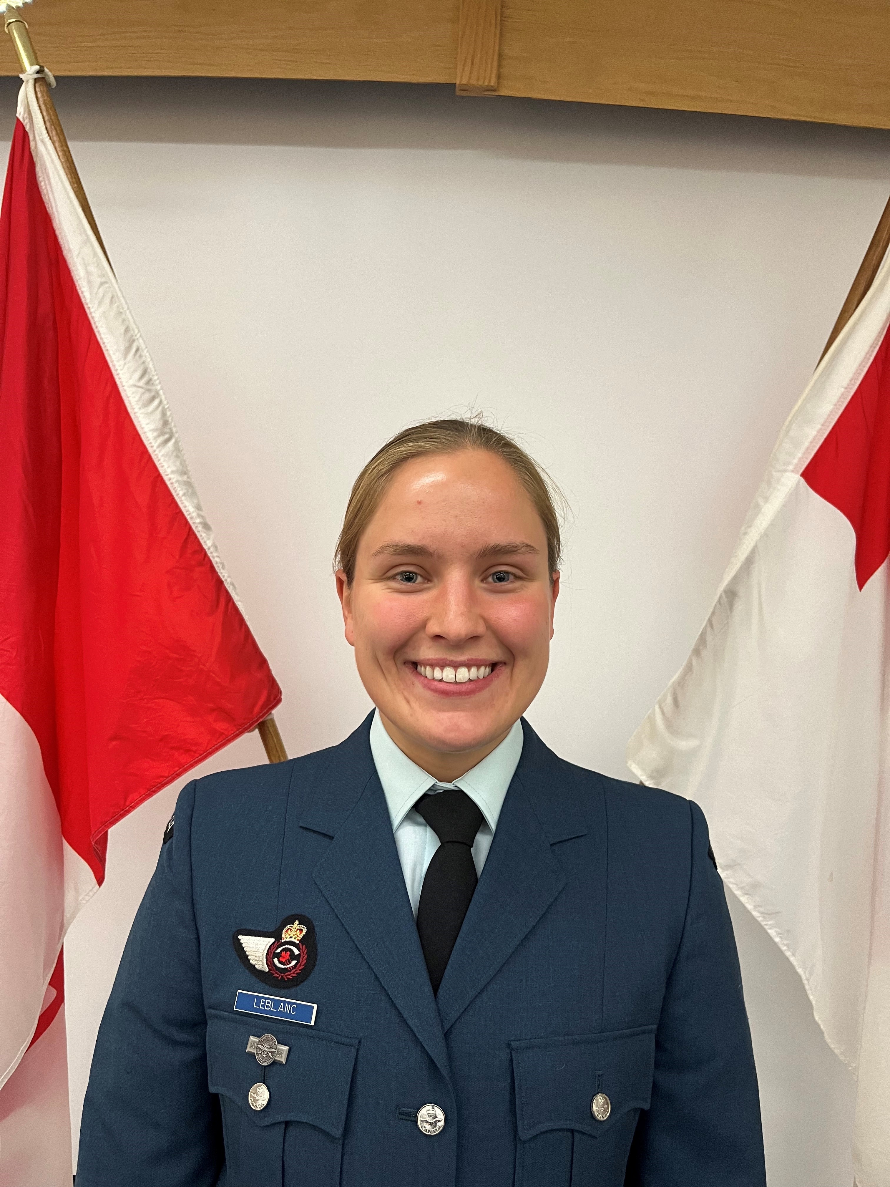 Capitaine Mercedes LeBlanc 